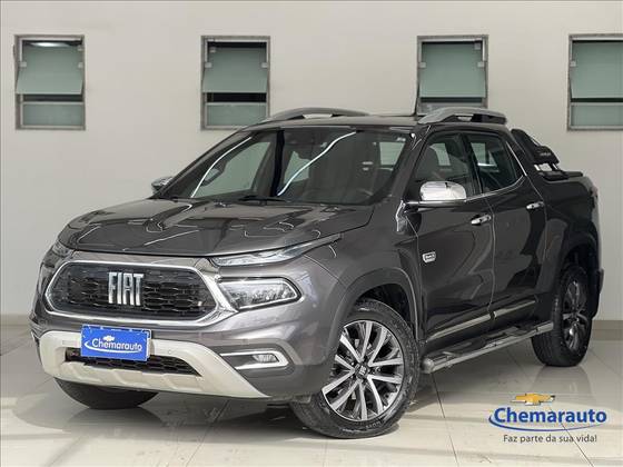 FIAT TORO 2.0 16V TURBO DIESEL RANCH 4WD AT9 FIAT TORO 2.0 16V TURBO DIESEL RANCH 4WD AT9